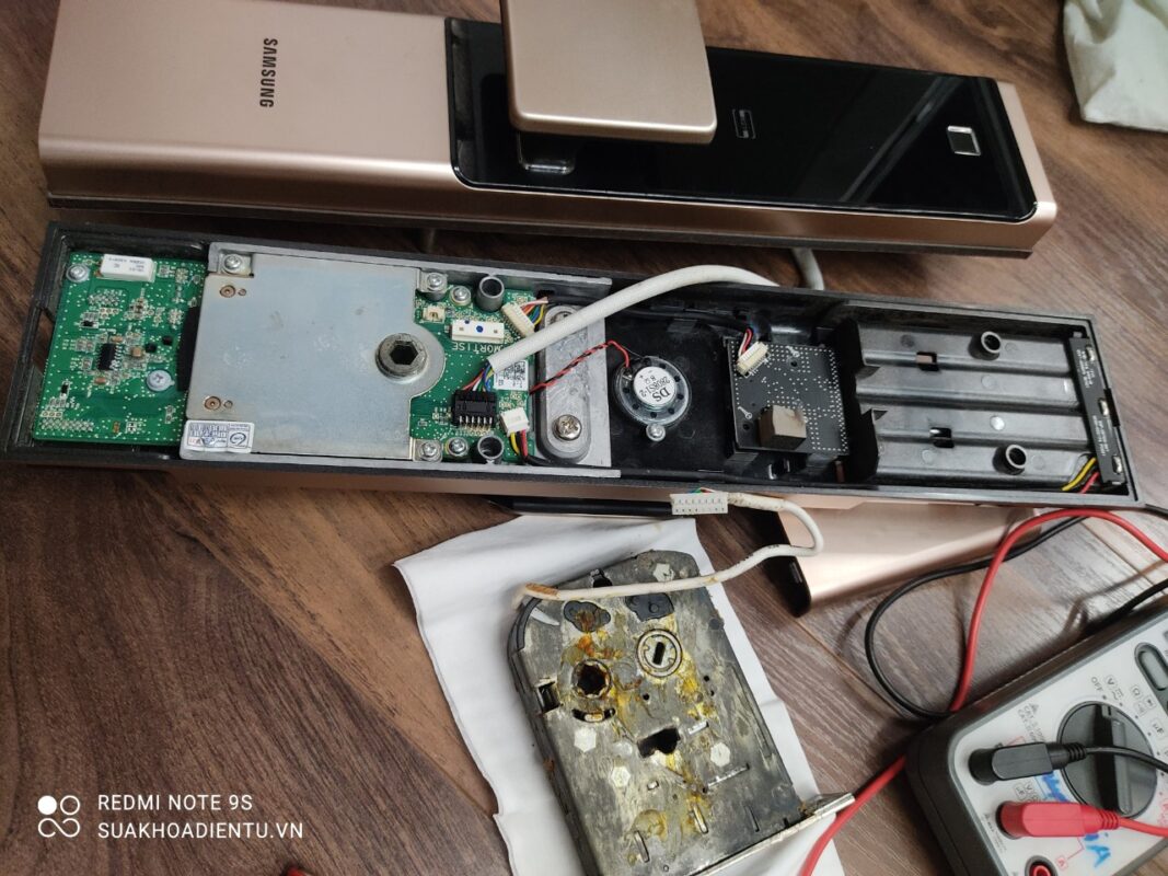 Sửa khóa Samsung DR719