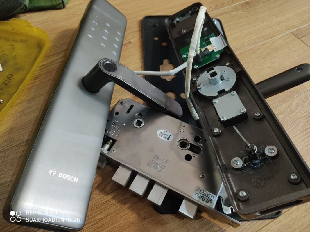 Sửa khóa Bosch ID450
