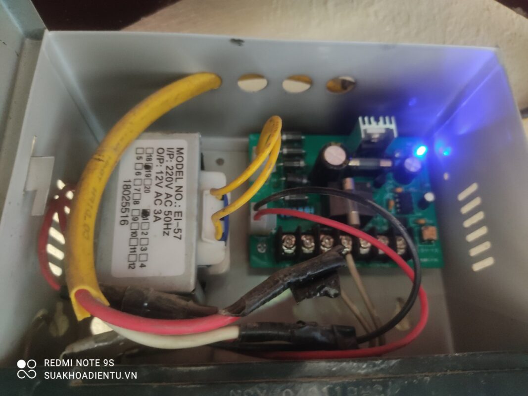 Sửa chữa hệ thống kiểm soát cửa