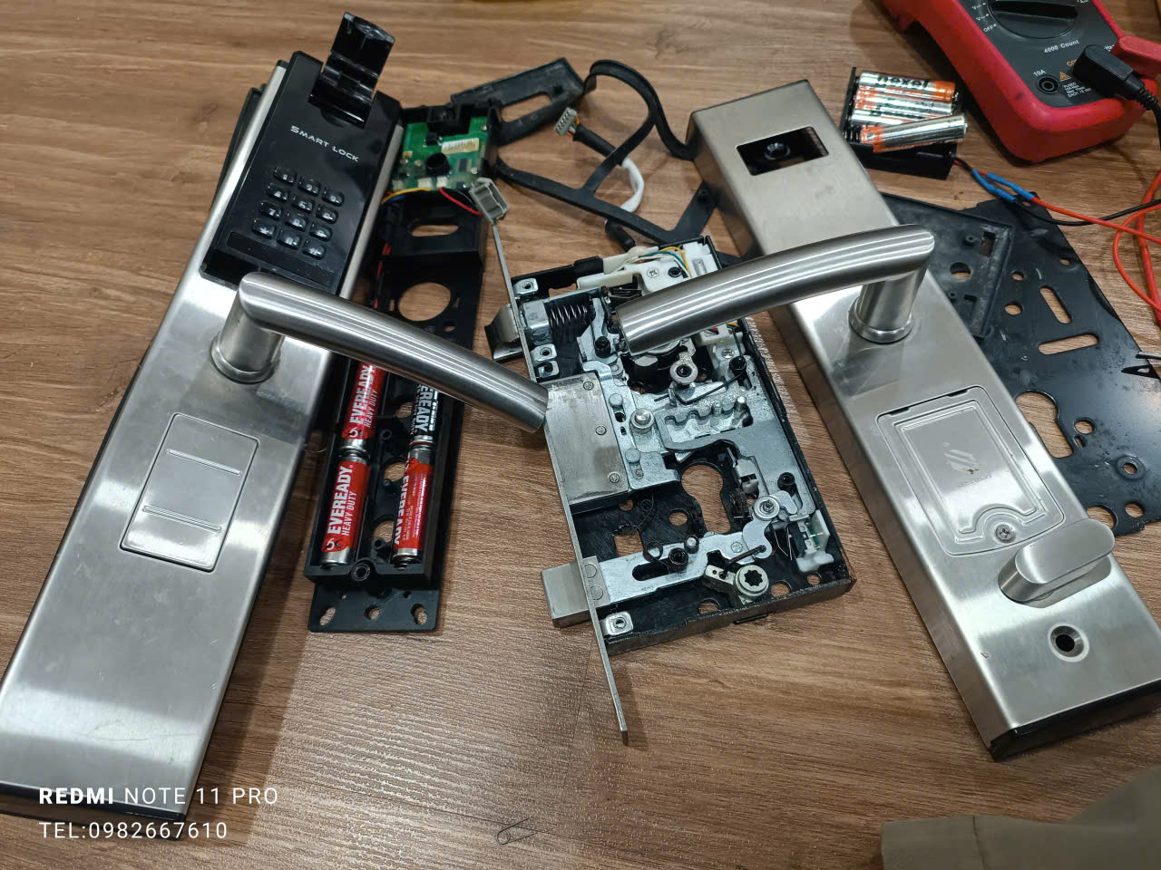 z7225568239970_94aa5daf39784c8501eb32d01515b120